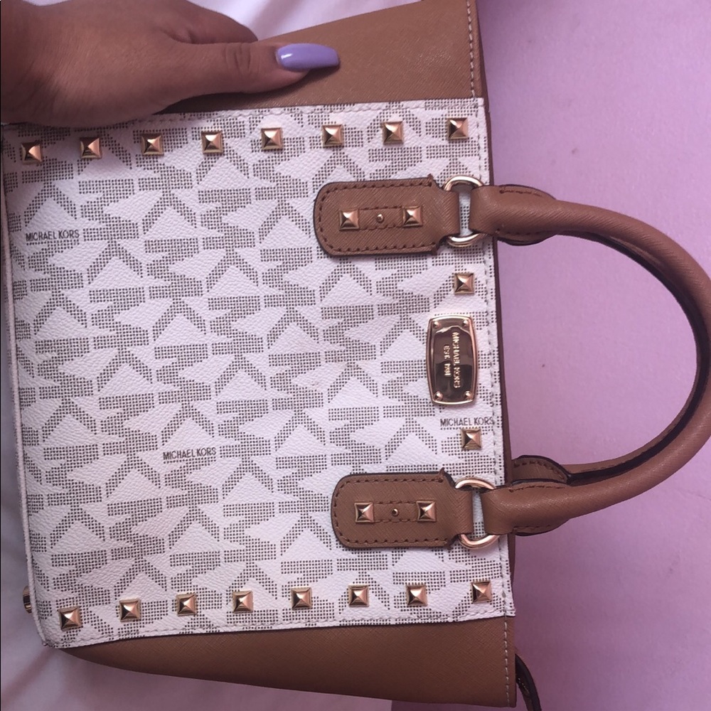 Mk authentic white and brown purse 👜